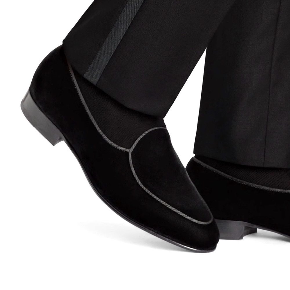 NWOB SuitSupply Black Velvet Tuxedo Loafers Slip-on Men's size US 8 New Italy